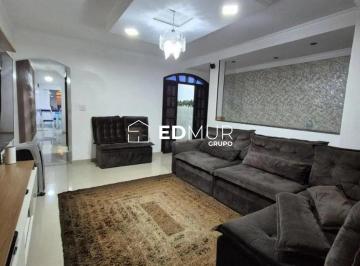 Casa · 208m² · 3 Quartos · Casa à venda - no Jardim Alzira Franco