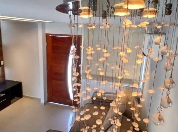 056ba0c3692744f5aa3992611bc629b8cfff4a65 · Magnifica casa no melhor ponte de Piratininga. Lazer completo !