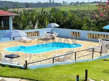 Rural · 2000m² · 13 Quartos · 3 Vagas · Casa espaçosa casa com muito verde + pousada com 10 apartamentos em funcionamento em Jarinu/SP