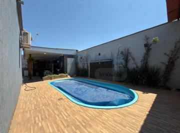 Casa · 400m² · 3 Quartos · 6 Vagas · Monjolo Residence- Excelente Casa com 3 Quartos (1 Suíte Master), Piscina Aquecida e Sala de Cinema