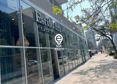 Comercial · 240m² · Galpão comercial à venda em Pinheiros, São Paulo – 240 m²