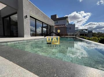 Casa · 280m² · 4 Quartos · 6 Vagas · Casa à venda - em Gran Royalle