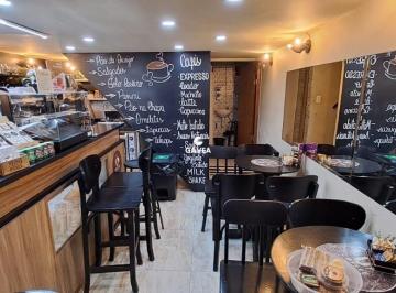 Comercial · 28m² · Ponto Comercial para aluguel no Embaré em Santos.