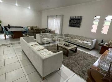 Casa · 261m² · 3 Quartos · 4 Vagas · Sobrado Amplo com 3 Suítes para Locação - Jardim das Américas/SBC