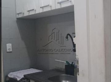 Apartamento · 17m² · 1 Quarto · Kitinete à Venda no Ocian, Praia Grande - Prática e Econômica