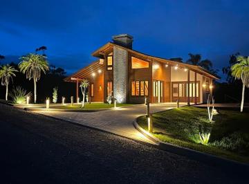 Rural · 1500m² · 2 Quartos · 2 Vagas · Sítio com CASA, Área de 1.500m², São João Batista/SC