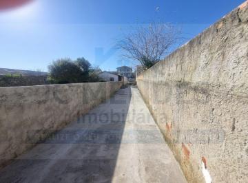 Casa de 3 quartos, Quatro Barras · Sobrado à venda no bairro Centro - Quatro Barras/PR