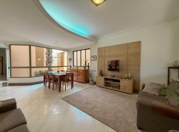 Casa · 226m² · 4 Quartos · 2 Vagas · Casa Linear em Itapoã, Belo Horizonte/MG