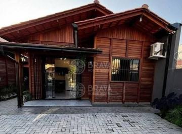 Casa · 70m² · 2 Quartos · 1 Vaga · CASA PARA LOCAÇÃO - CENTRO DE ITAJAÍ