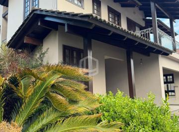 Casa · 390m² · 3 Quartos · 2 Vagas · CASA ALTO PADRÃO