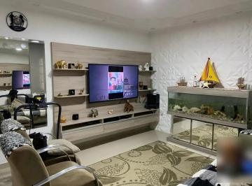 Casa · 143m² · 2 Quartos · 2 Vagas · Casa - Centro - Jacareí - 2 Dormitórios - 100m².