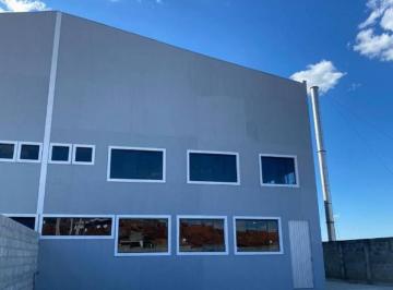 a10f6617f4bd5ed6a619133bec65487161bf7387 · Barracão à venda, 571 m² por R$ 1.450.000 - Vila Rivabem - Campo Largo/PR