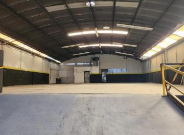 Comercial · 574m² · 6 Vagas · Galpão Comercial - Centro - São José dos Campos - 574m².