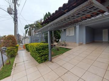 Casa · 200m² · 3 Vagas · Casa Semimobiliada com espaço gourmet em Canoas Moinhos de vento