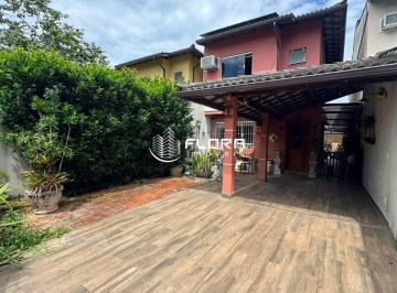 f69db3942a1a283b1081fea6da80adfa30d95ae3 · Casa com 4 dormitórios à venda, 140 m² por R$ 849.000,00 - Itaipu - Niterói/RJ