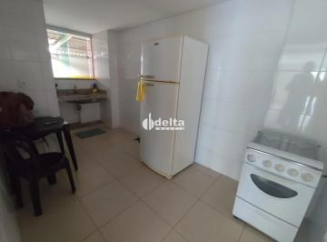 Apartamento · 90m² · 3 Quartos · 2 Vagas · Apartamento com 3 quartos sendo 1 suíte disponível para venda no bairro Fundinho em Uberlândia-MG
