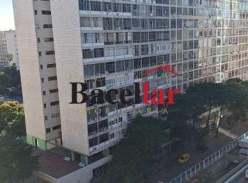 Apartamento · 66m² · 2 Quartos · Apartamento : Padrão / Residencial / Centro