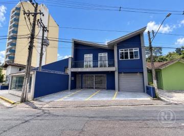 Casa · 300m² · 4 Vagas · Casa residencial ou comercial para locação no bairro Victor Konder.