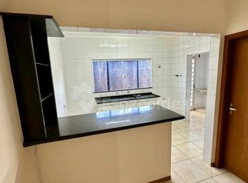 Casa · 100m² · 3 Quartos · 2 Vagas · Casa no melhor bairro de Botucatu