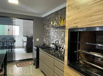 Casa · 158m² · 3 Quartos · 2 Vagas · Linda casa Jardim Santa Lúcia - Lençóis Paulista - SP