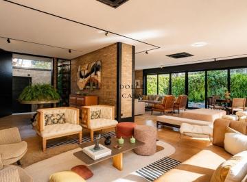 24cjy2w2ytjimgi4zdm1yjfj_md · Casa a venda no Jardim Paulista - 770m², piscina, área gourmet e 5 suites