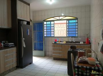 Casa · 314m² · 5 Quartos · 3 Vagas · Casa em Jardim Santa Maria, Jacareí/SP de 0m² 5 quartos à venda por R$ 850.000,00