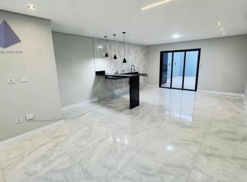 Casa · 125m² · 3 Quartos · 3 Vagas · Sobrado em Vila Carmela I, Guarulhos/SP de 125m² 3 quartos à venda por R$ 790.000,00