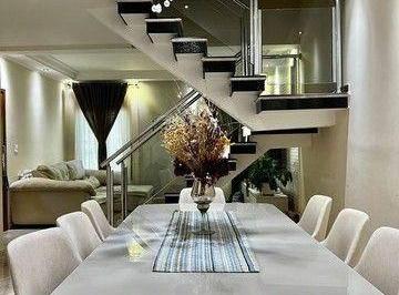 Casa · 118m² · 3 Quartos · 3 Vagas · Sobrado em Vila Milton, Guarulhos/SP de 0m² 3 quartos à venda por R$ 848.000,00