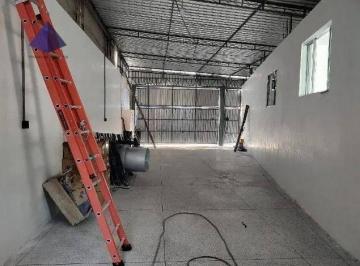 Comercial · 400m² · 5 Vagas · Salão em Jardim do Triunfo, Guarulhos/SP de 400m² à venda por R$ 784.900,00 ou para locação R$ 4.800