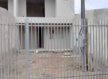 Casa · 97m² · 3 Quartos · 2 Vagas · Sobrado em Orleans, Curitiba/PR de 97m² 3 quartos à venda por R$ 650.000,00
