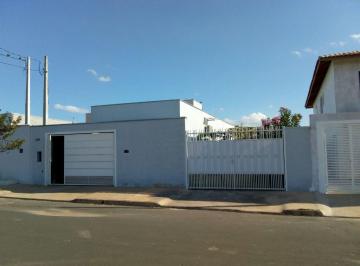 Casa · 147m² · 2 Quartos · 2 Vagas · Casa em , Monte Alegre do Sul/SP de 147m² 2 quartos à venda por R$ 580.000,00