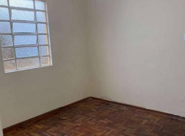 Imagem 1 · Casa para venda em Castrioto, Petrópolis
