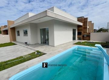 Casa · 74m² · 3 Quartos · 1 Vaga · Casa com piscina no Gaivotas