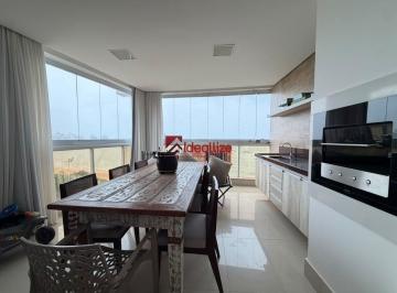 Apartamento · 170m² · 3 Quartos · Apartamento à venda - em Enseada Azul