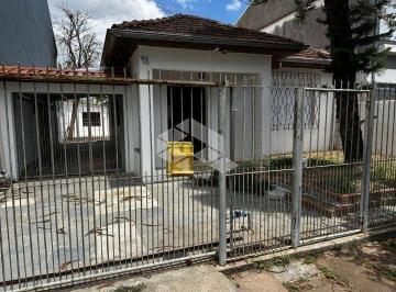 Casa · 190m² · 5 Quartos · 3 Vagas · DUAS (2) CASAS TÈRREAS, 3 VAGAS DE GARAGEM, CHURRASQUEIRA E PÁTIO ENSOLARADO NO BAIRRO IPANEMA/PORTO