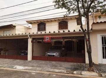 whatsapp-image-2024-11-20-at-11-57-49-11732211169418.jpeg · Sobrado à venda com 226m², 3 quartos, 1 suíte, 2 vagas de garagem no Parque Jabaquara, São Paulo-SP
