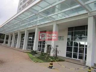 Photo 1 · Loja Comercial em condomínio fechado, com mezanino, vista para Nações Unidas, No