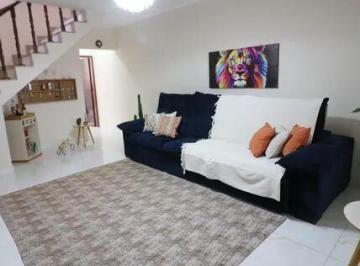 Casa · 161m² · 3 Quartos · 2 Vagas · Sobrado a venda com 3 quartos, 161 m² - Jardim D'abril - Osasco - SP