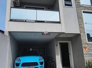 c3ec0522acb5e9f78b84f0724d2d5285a95e67d5 · Sobrado com 3 dormitórios à venda, 143 m² por R$ 990.000 - Tingui - Curitiba/PR