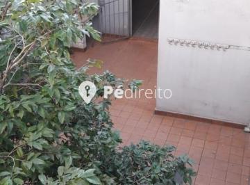 Casa · 230m² · 5 Quartos · 1 Vaga · Sobrado de 230 m² no Brás