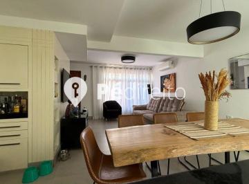 Casa · 144m² · 3 Quartos · 2 Vagas · Casa à venda com 3 Dormitórios na Vila Gomes Cardim