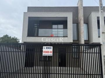 Casa de 3 quartos, Matinhos · Sobrado com piscina privativa e 3 suítes para venda no Centro de Matinhos