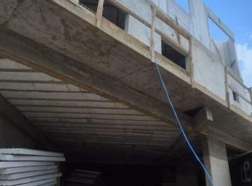 Casa · 205m² · 2 Quartos · 2 Vagas · Imóvel em Condomínio Fechado à venda 2 quartos 2 suítes 2 vagas Curuçá - Santo A