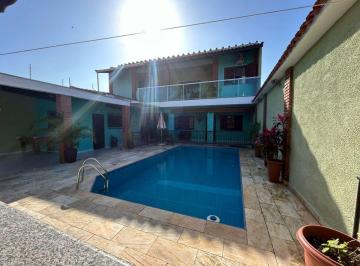 Casa de 4 quartos,  · Casa a 100m do mar, com 4 quartos, piscina e área gourmet. Localizada em Itanhaém.