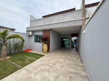 Casa de 2 quartos, Peruíbe · Casa no lado praia, com 2 quartos. Localizada em Peruíbe.