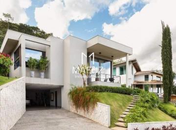 Casa · 396m² · 4 Quartos · 6 Vagas · Casa à venda, de 396m² de área construída, 4 quartos e 6 banheiros no bairro Veredas das Geraes- Nov