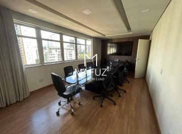 Comercial · 137m² · 2 Vagas · 1/2 Andar Corrido à venda no Lourdes