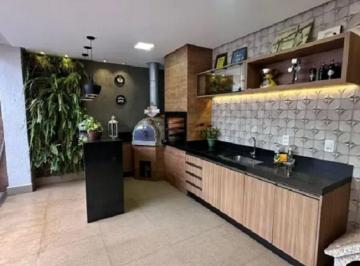 Casa de 3 quartos, São Paulo · Casa de 166 m² com 3 quartos à venda em City América
