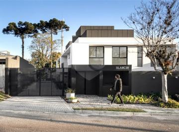 Casa de 3 quartos, Curitiba · SOBRADO EM CONDOMÍNIO NO GUABIROTUBA | 3 SUÍTES, JARDIM PRIVATIVO E 2 VAGAS