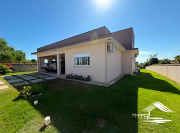 Casa de 3 quartos, Porangaba · Linda casa no Residencial Fazenda Victória, 3 dormitórios, totalmente mobiliada e pronta para morar